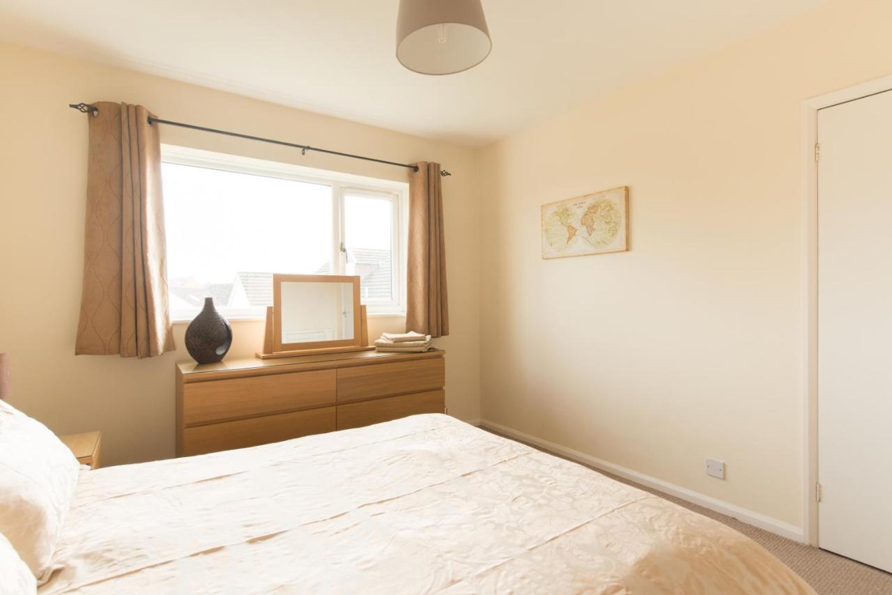 Chesterton Court Apartment Gloucester Buitenkant foto
